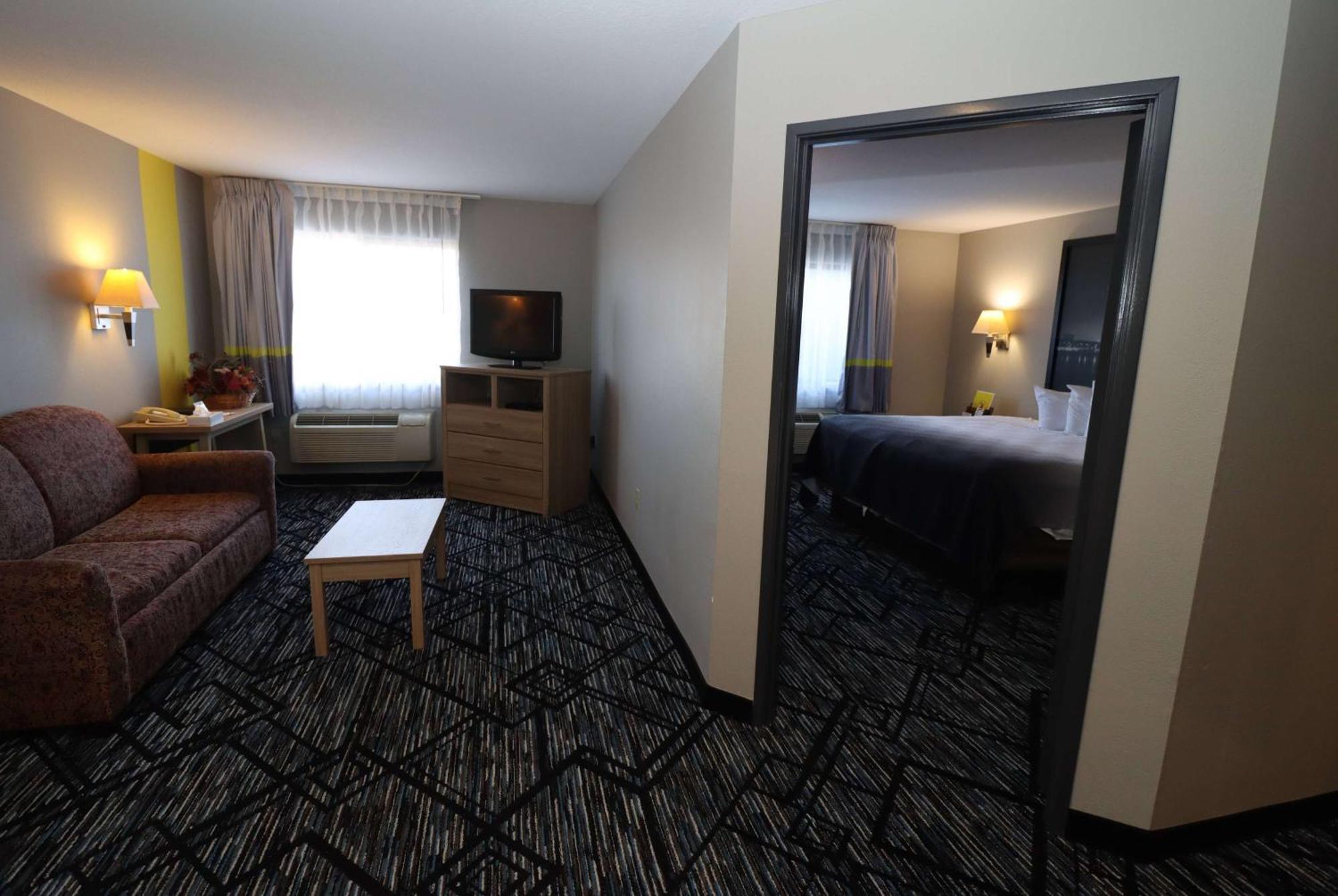 Super 8 By Wyndham Perryville Luaran gambar
