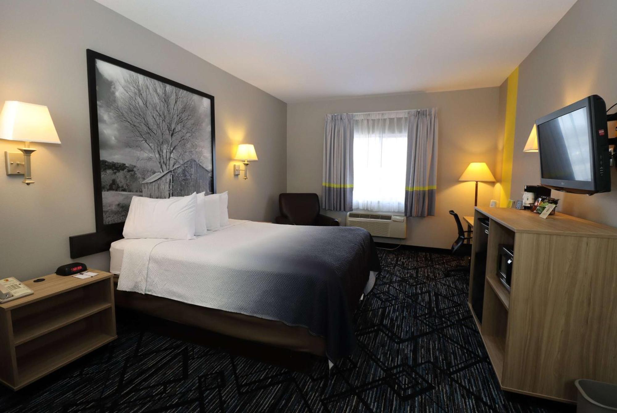 Super 8 By Wyndham Perryville Luaran gambar